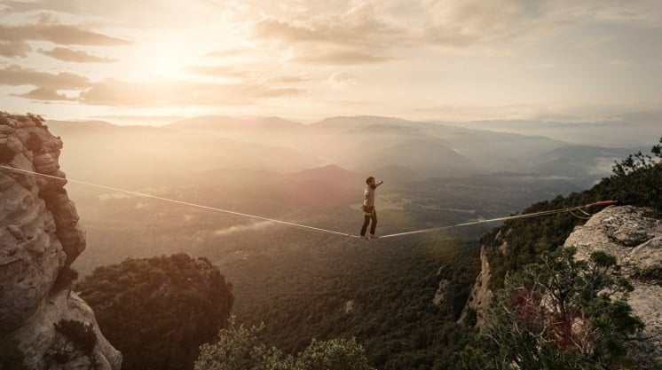 mountains-catatonia-man-slack-line-746-419.jpg
